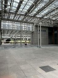 UE Square (D9), Retail #551231231